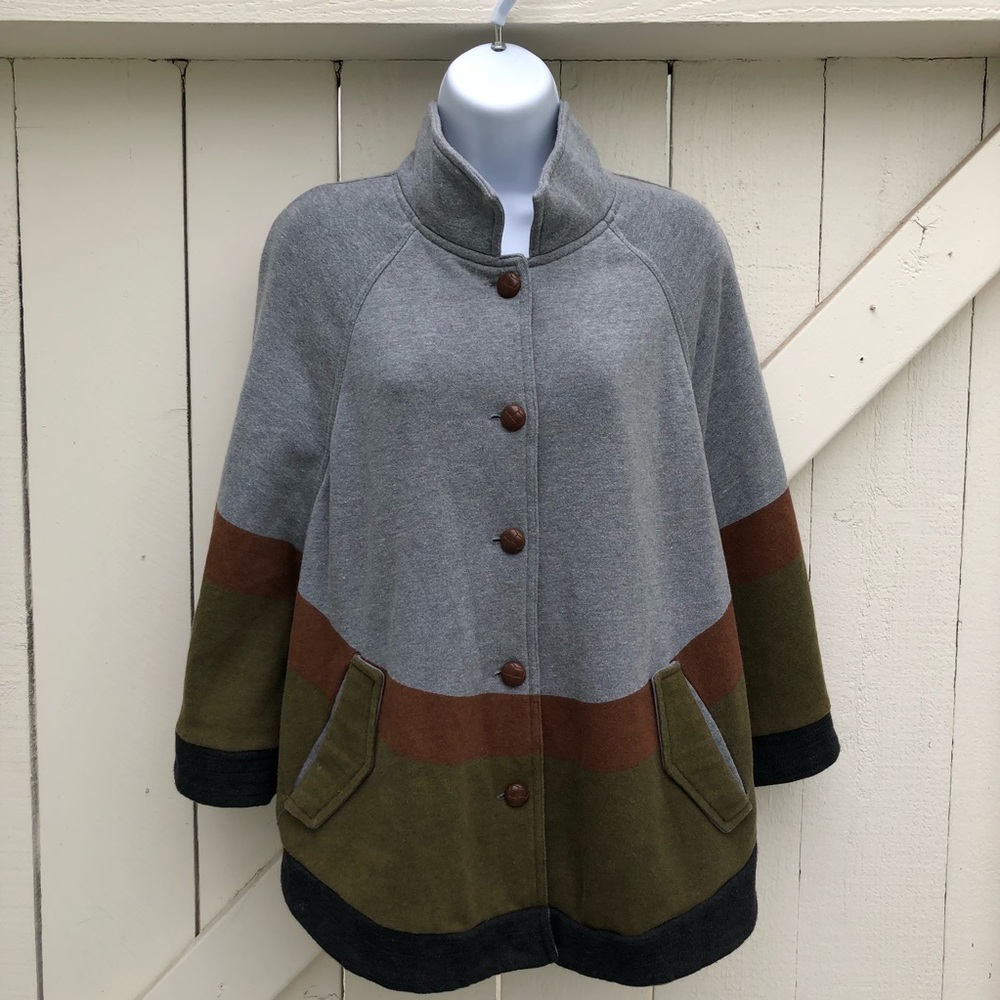 Billabong women’s button down poncho style